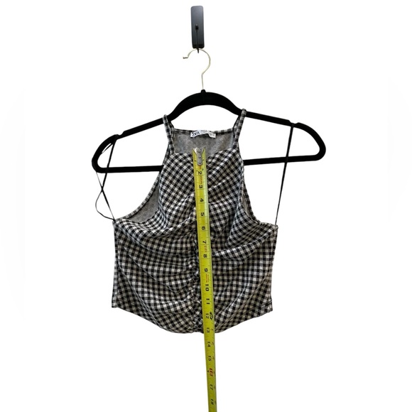 Zara black and white checkered crop top halter size small - Picture 4 of 6